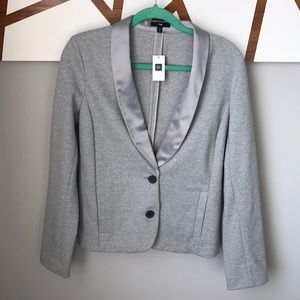 Gap blazer size M new with tag.